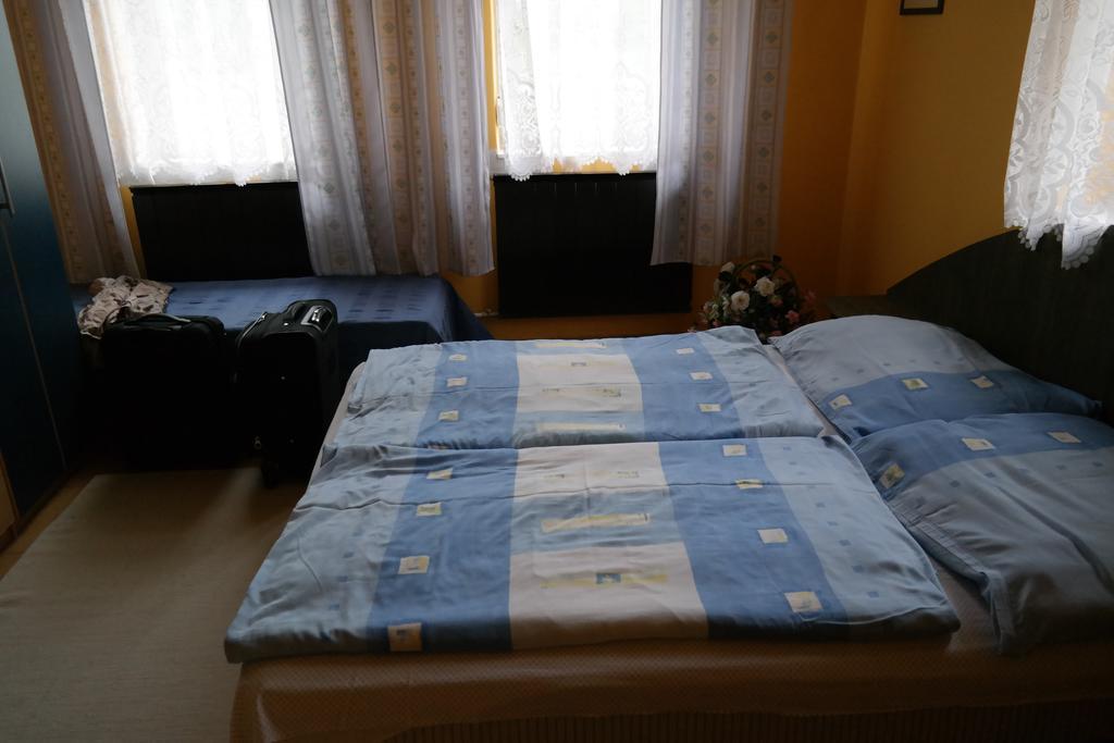 Kisecset-Vendeghaz Hotel Room photo